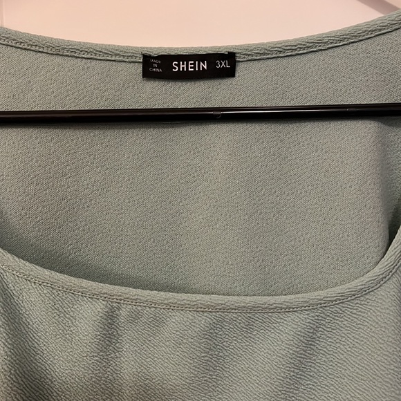 Shein pastel mint top 3X - Picture 3 of 4